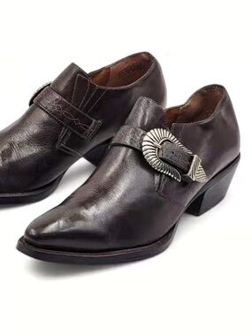 Vintage 90s | Nine West | Ankle Booties | Silver Belt Buckle | Leather | 6.5